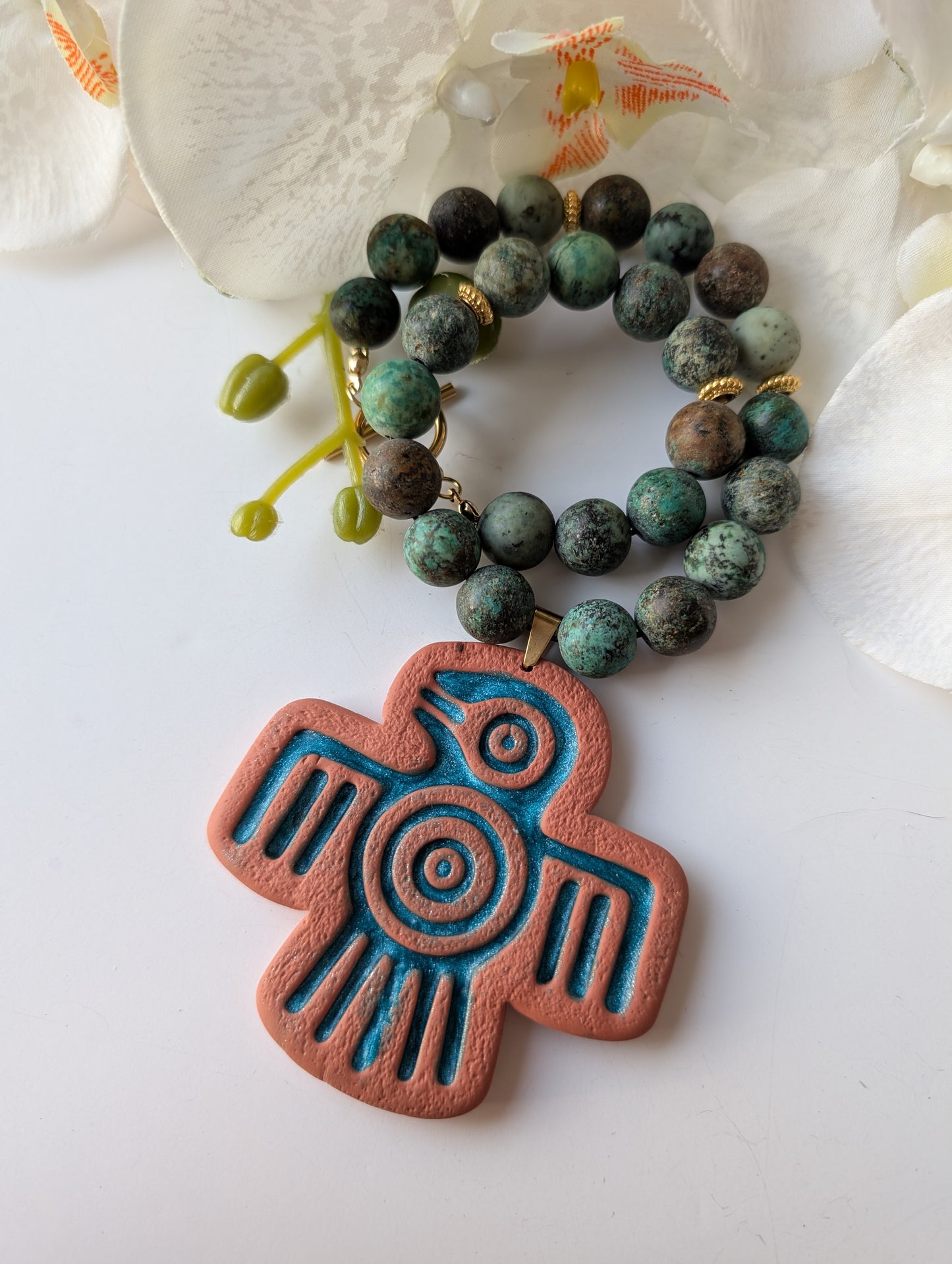 Statement necklace with Precolumbian style - Aztec bird pendant - Matte Africain turquoise beads and polymer clay - Approximately 37 cm long