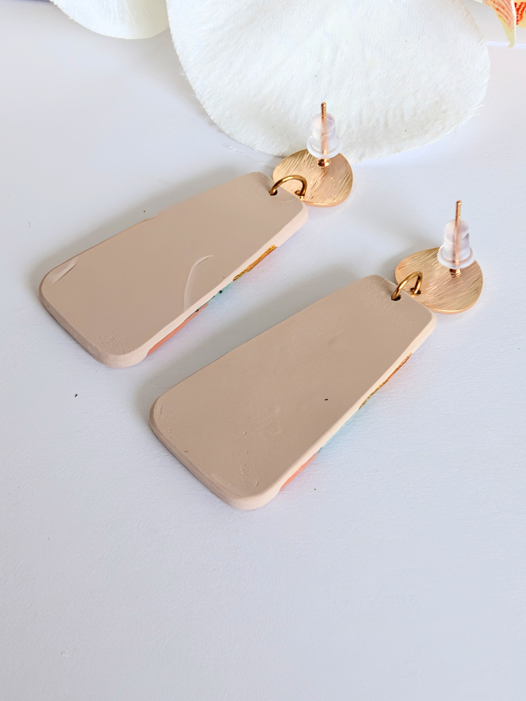 "Yaretzi" Boho Earrings – Wood Effect Polymer Clay – Handmade Graphic Earrings – Contemporary Ethnic Jewelry