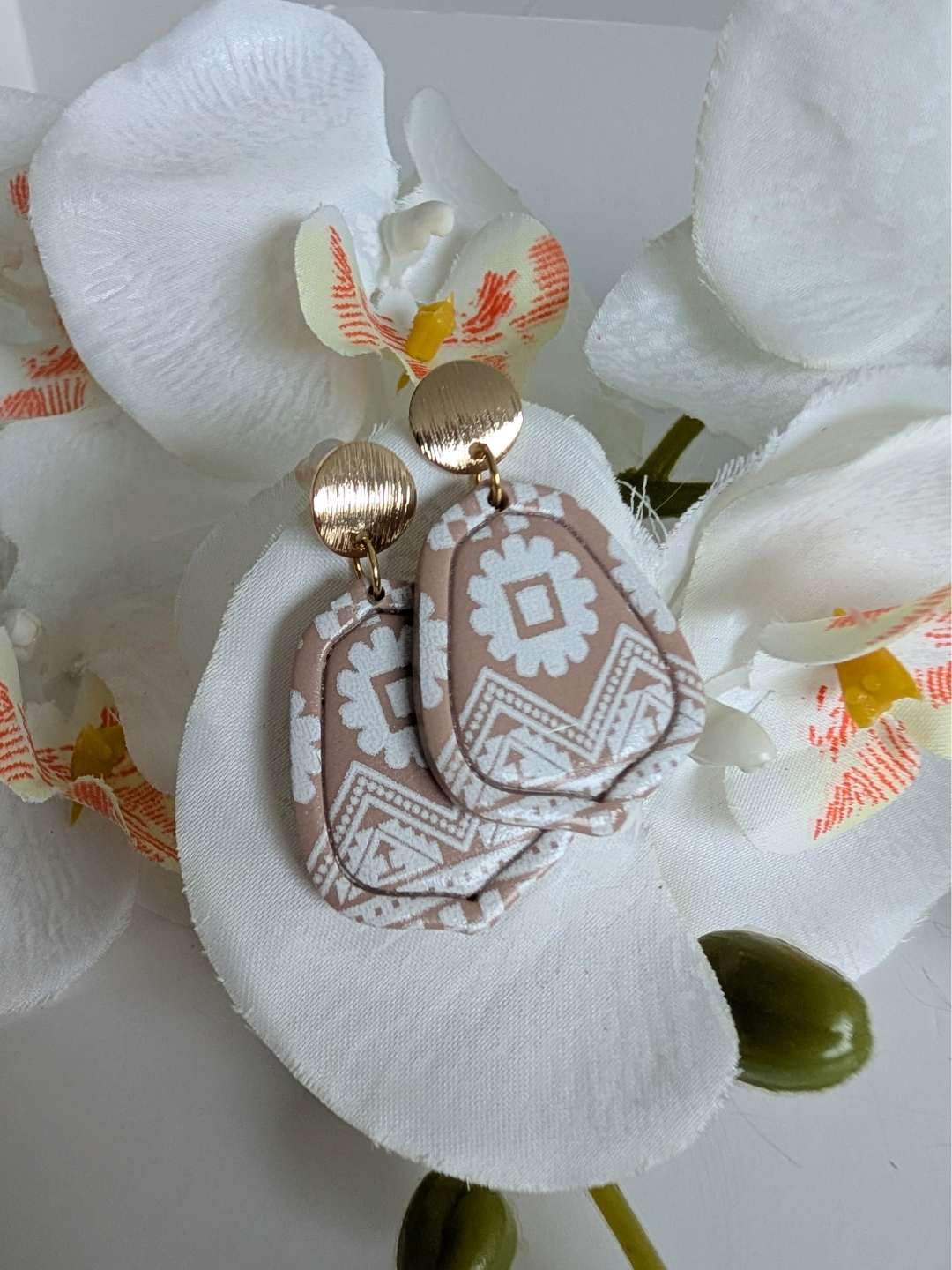 'Ameyal' Handmade Aztec Pattern Earrings – Polymer Clay & Surgical Steel – 18K Gold Plated – Terracotta or Rosewood - Approximately 4.7 cm high