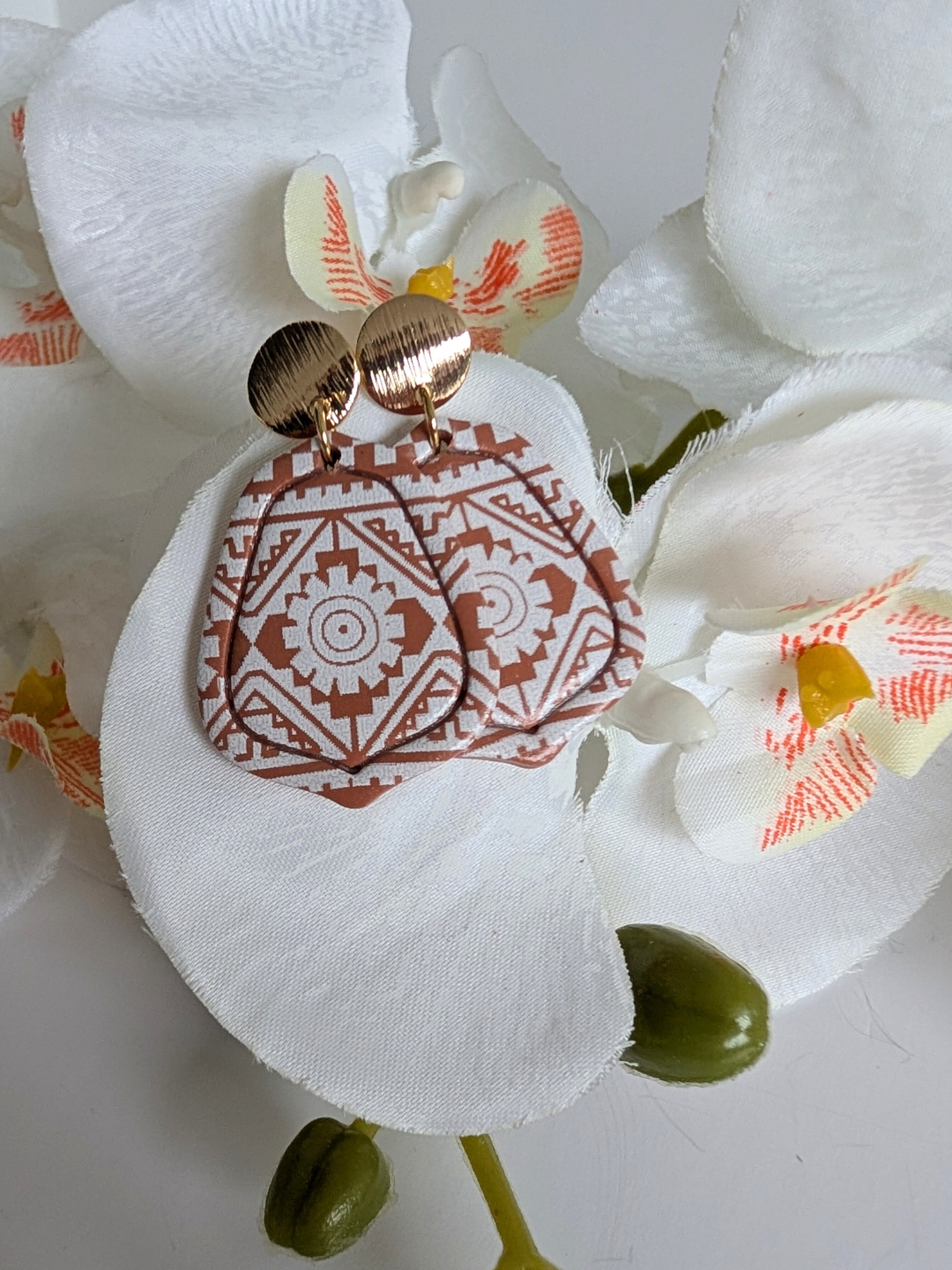 'Ameyal' Handmade Aztec Pattern Earrings – Polymer Clay & Surgical Steel – 18K Gold Plated – Terracotta or Rosewood - Approximately 4.7 cm high
