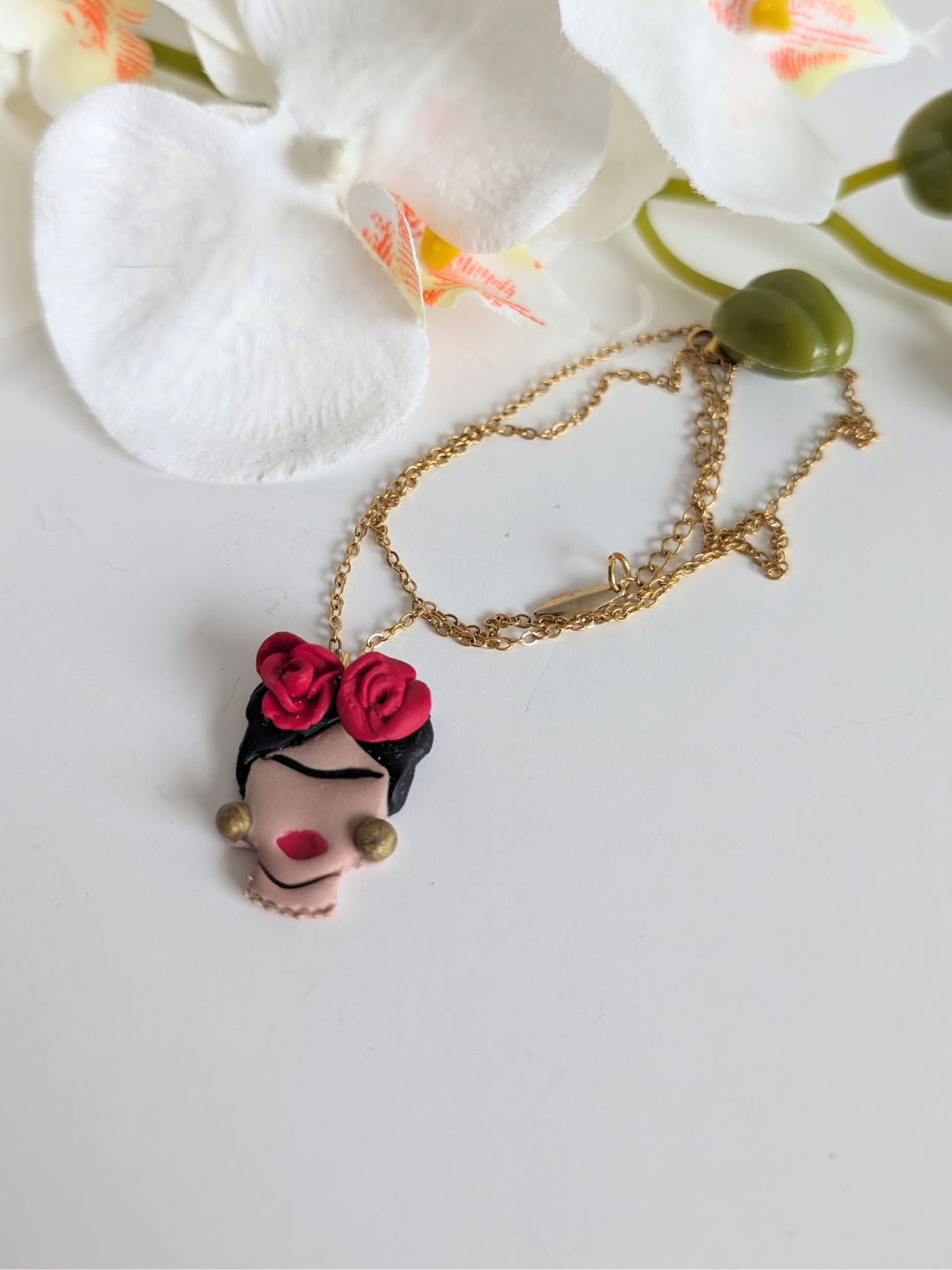 Handmade Iconic Painter Necklace – Polymer Clay & Surgical Steel – Mexican Artistic Jewelry – Approx. 40 cm Neck Length