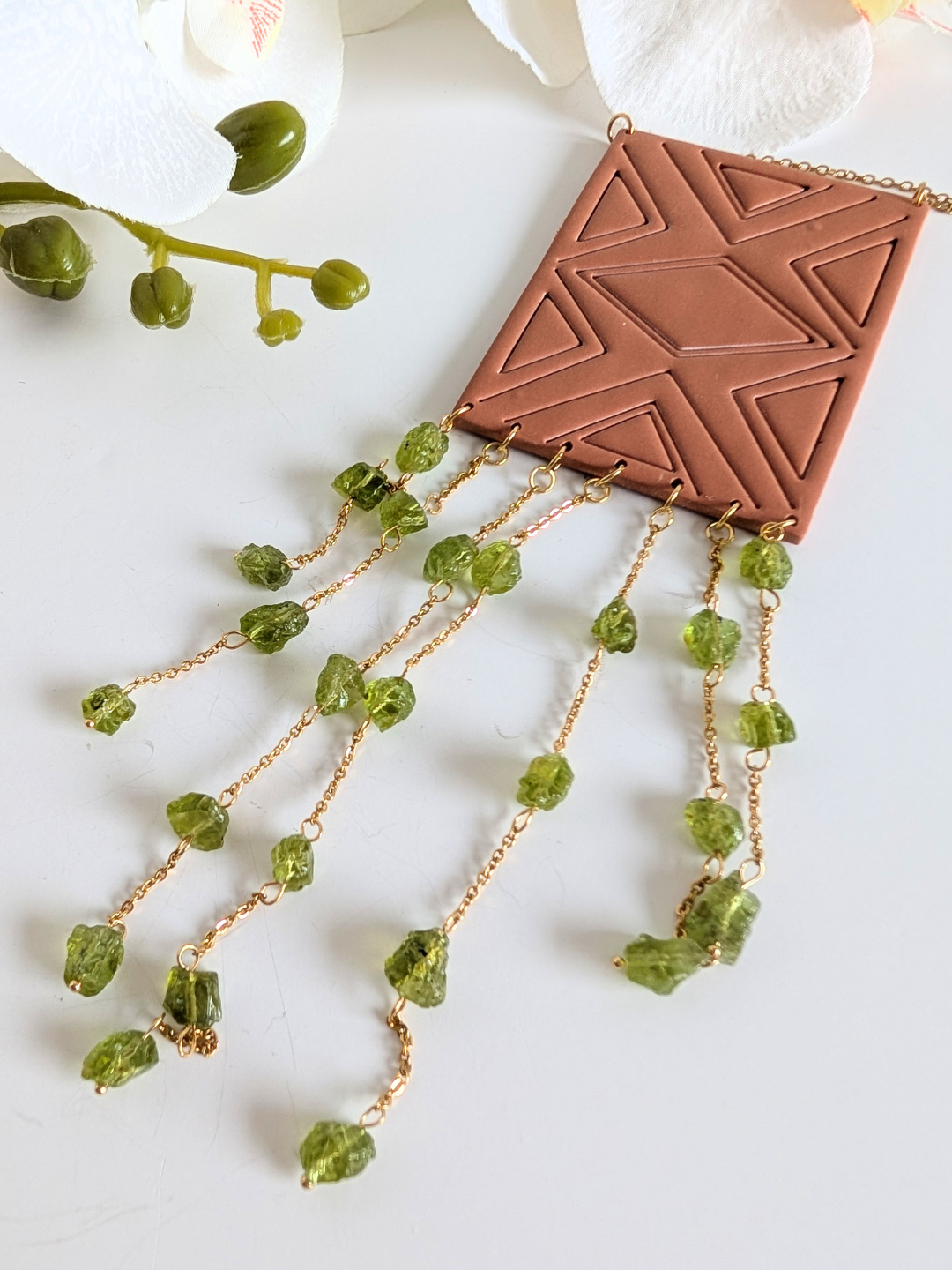 Tribal Necklace "Anayansi" – Polymer Clay, Raw Peridot & Surgical Steel – Chic Ethnic Jewelry – Approx. 49 cm Neck Circumference