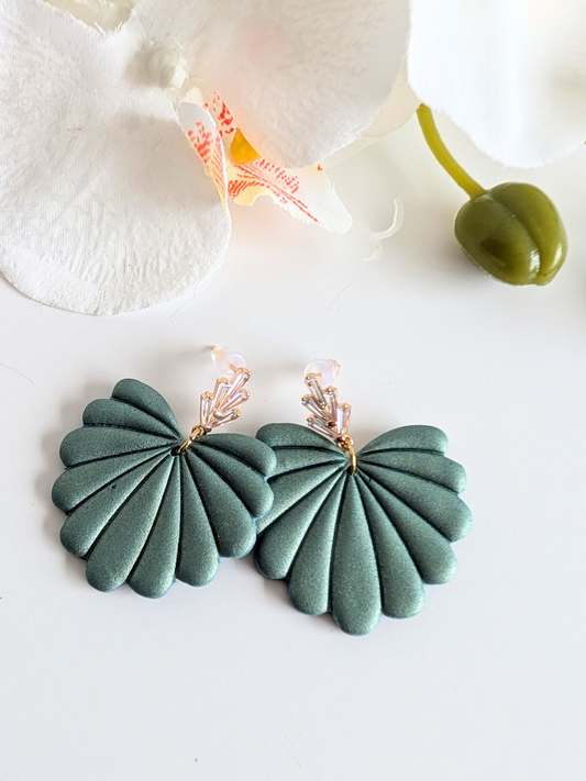 Dangle Earrings "Frida" - Handmade - Art Deco - Mexican Ethnic - Polymer Clay - Gold-plated brass studs, silver and zircon - Metallic Green