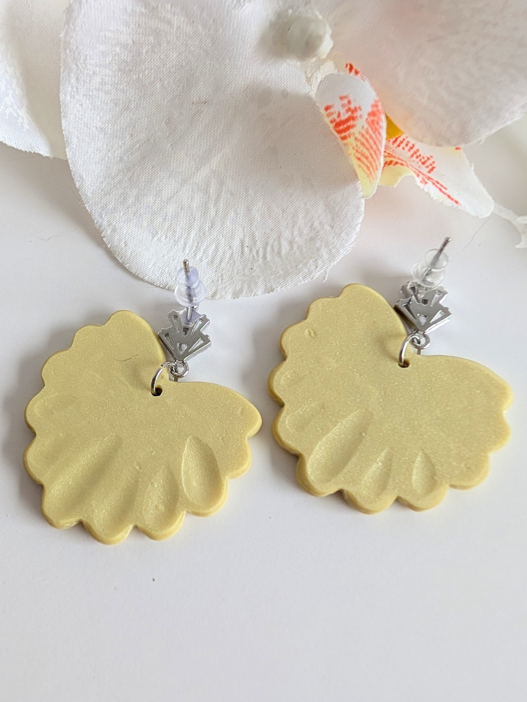Dangle Earrings "Frida" - Handmade - Art Deco - Mexican Ethnic - Polymer Clay - Rhodium-plated brass studs, silver and zircon - Yellow