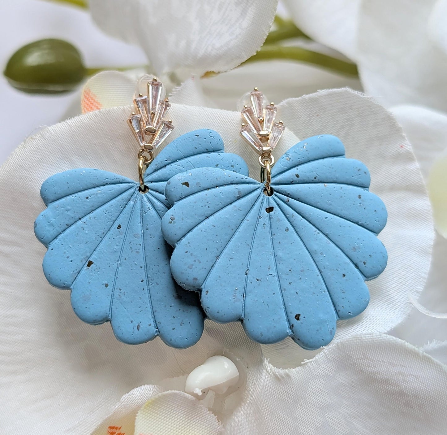 Handmade ‘Frida’ drop earrings - Art Deco - Polymer clay, gold-plated brass studs, silver and zircon - Different colors