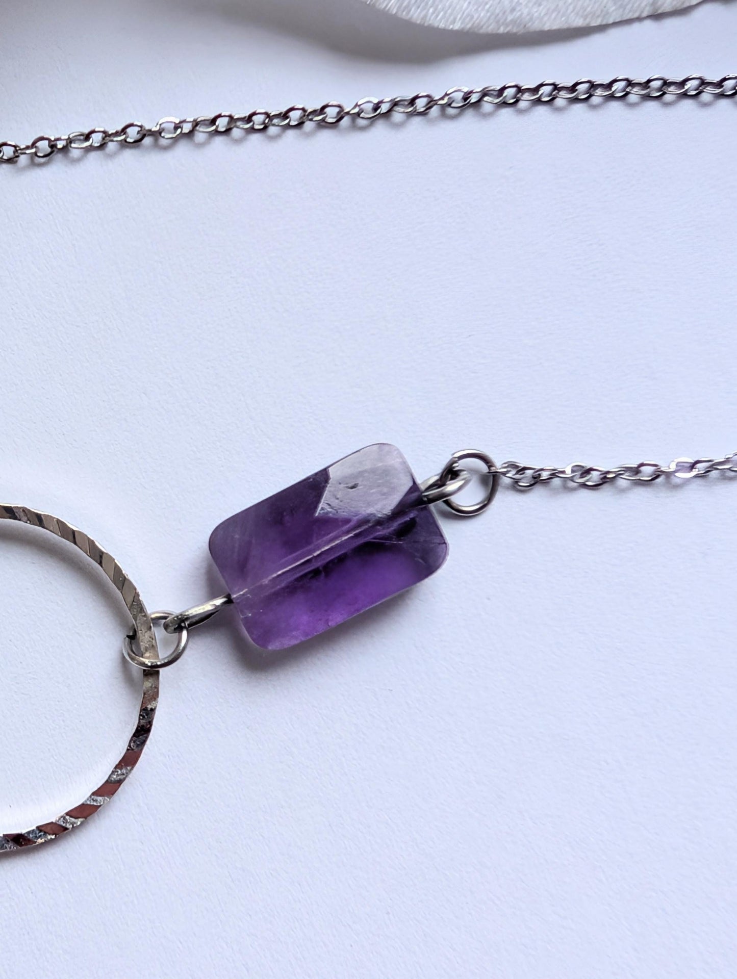 Delicate minimalist handmade bracelet - Amethyst, metal and stainless steel - Approx. 21.5 cm wrist circumference - Extension chain