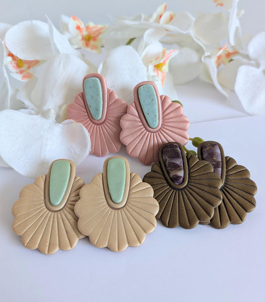 3 paires de Boucles d’oreilles art déco éventail imposantes 