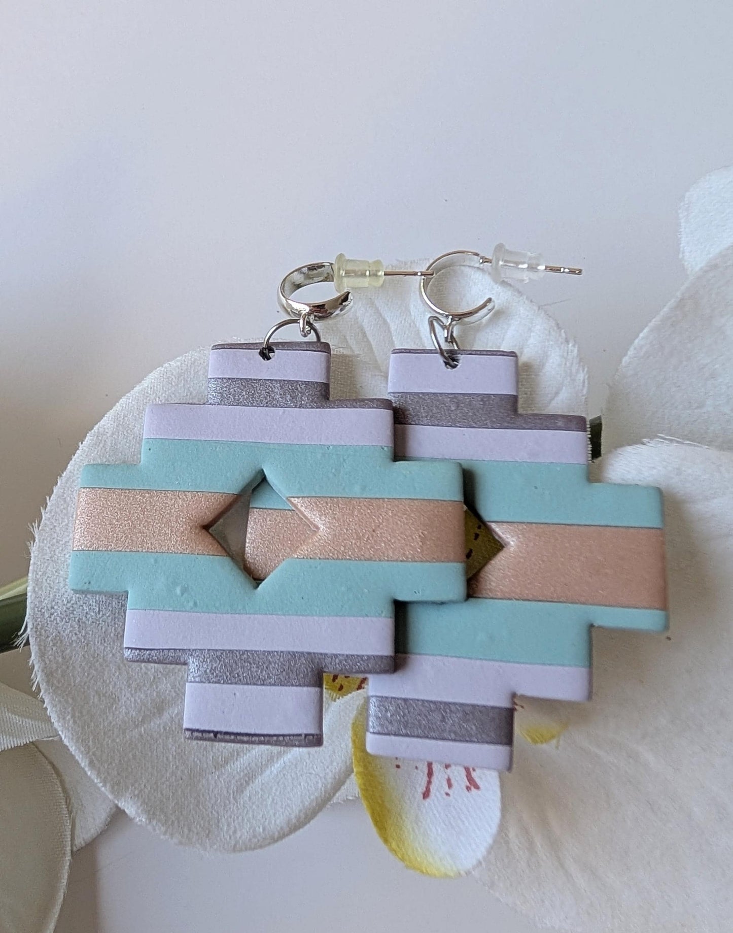 Ethnic earrings 'Malinalli' - Handmade - Andean cross - Aztec pendants - Polymer clay, steel and 925 silver hoop earrings