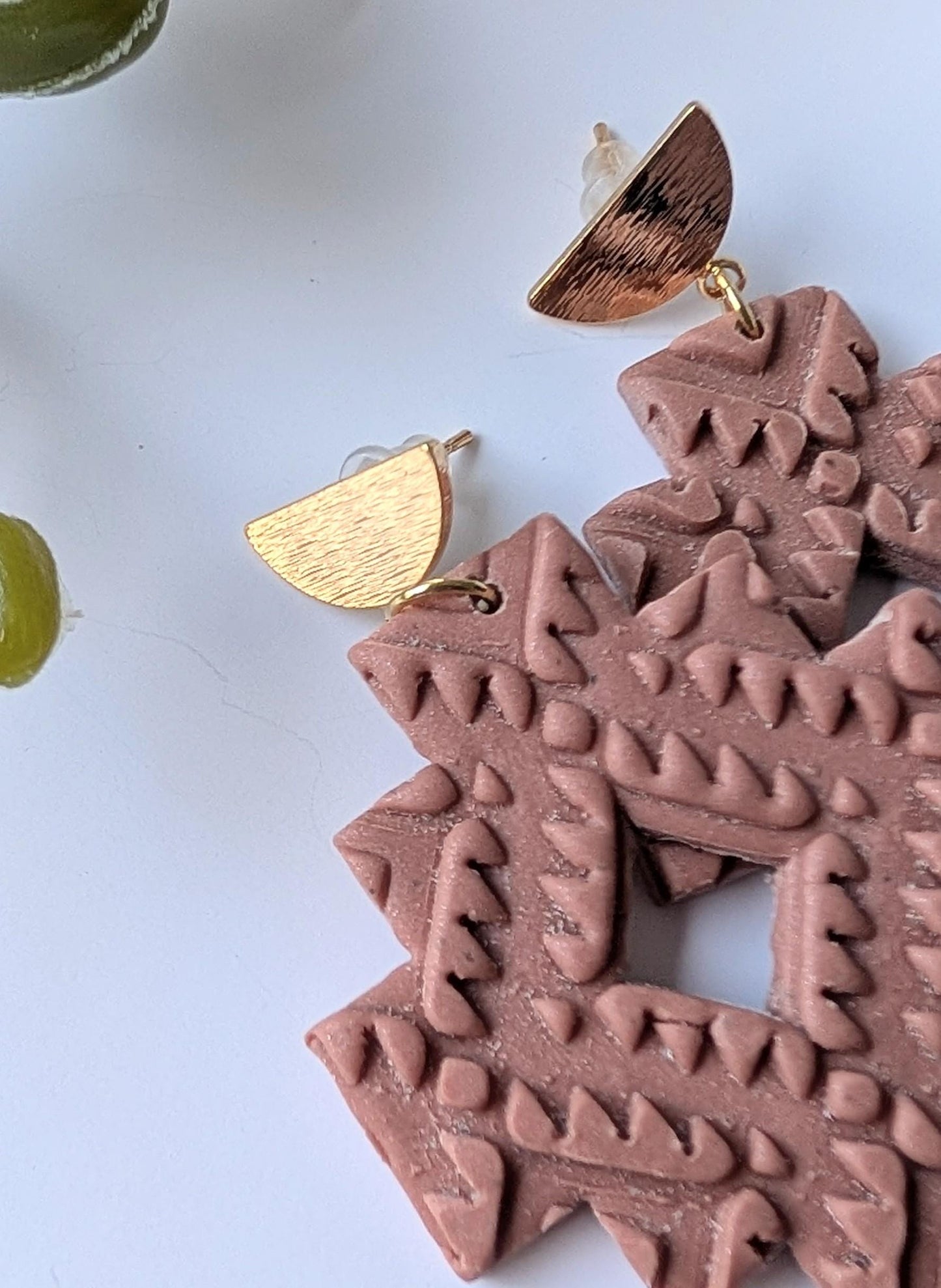 Aztec dangle earrings - Pre-Columbian style - Handmade - Polymer clay, stainless steel and brass - Sienna