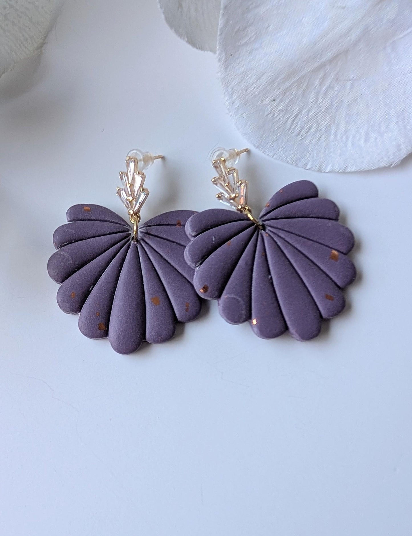 Handmade ‘Frida’ drop earrings - Art Deco - Polymer clay, gold-plated brass studs, silver and zircon - Different colors