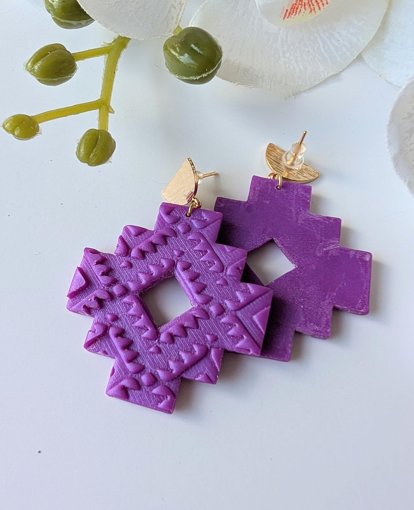 Aztec dangle earrings - Pre-Columbian style - Handmade - Polymer clay, stainless steel and brass