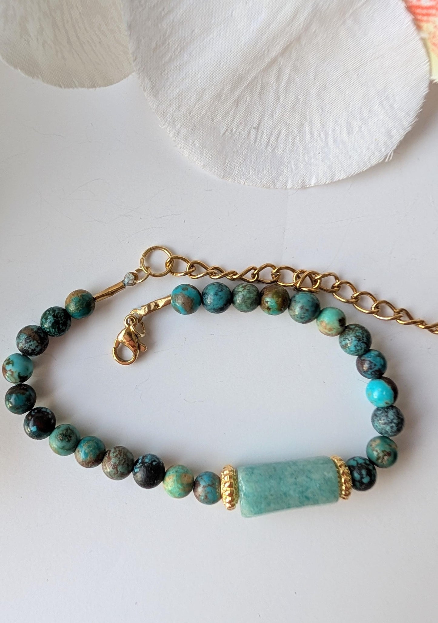 Ethnic bracelet – African turquoise & amazonite – Stainless steel and zamak – Approx. 17.5 cm wrist circumference – Hypoallergenic